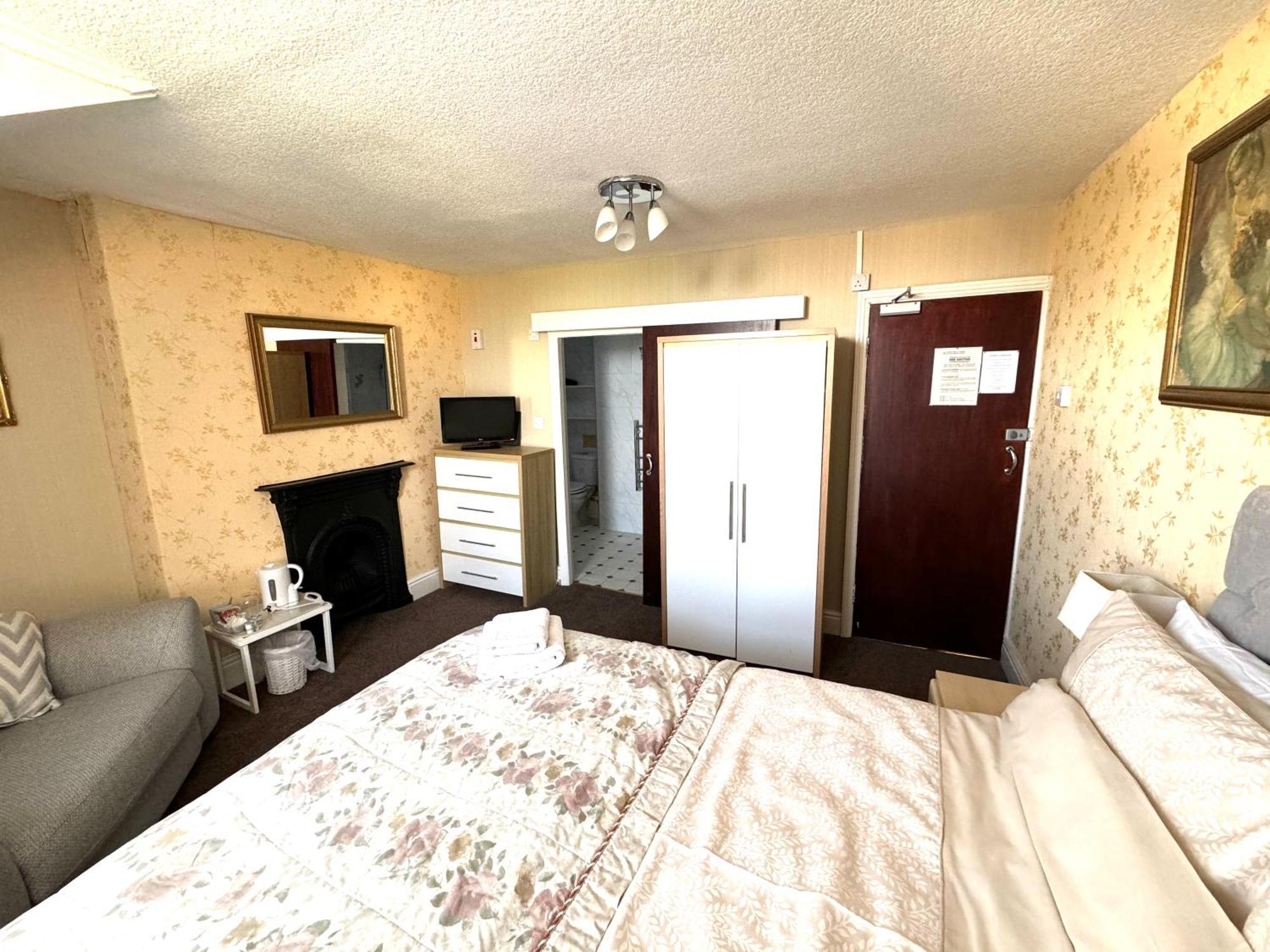 Ashfield Guesthouse Douglas Exteriör bild